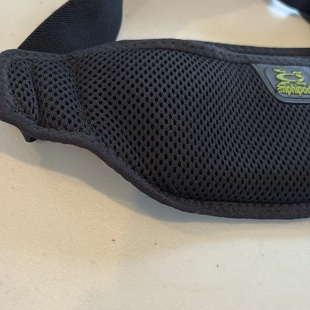 Amphipod Black Running Belt. Unisex - Picture 3 of 12